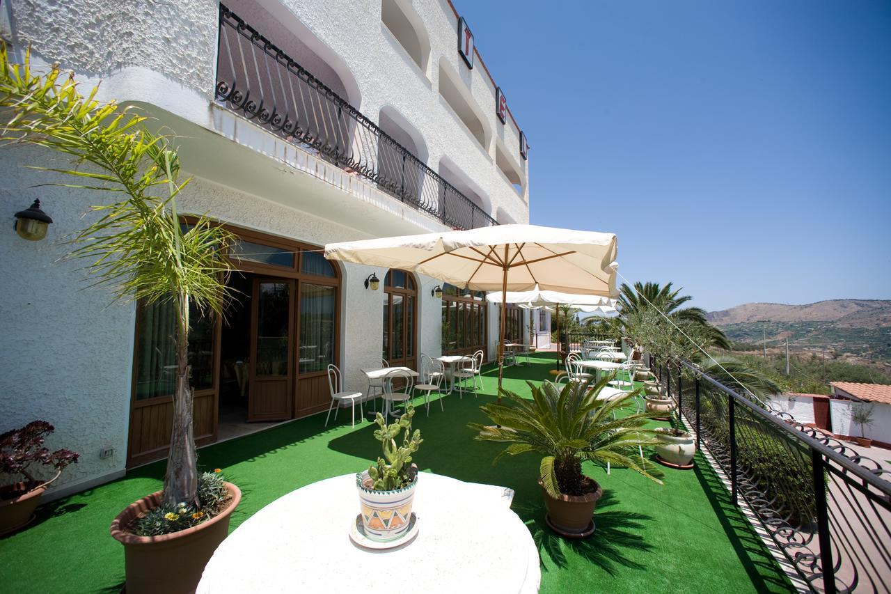 Hotel Miravalle Misilmeri Exterior photo